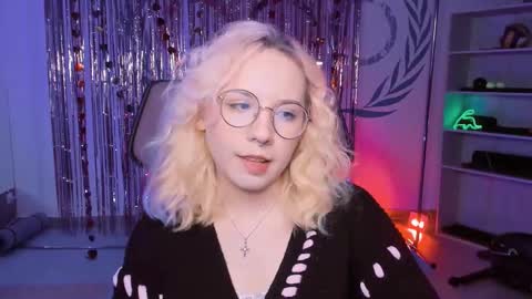 Snapshot of jasminemilko chatting on 03.12.25 Jasmine online show from 03.12.25