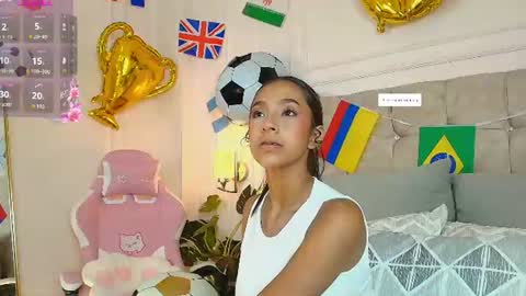 Snapshot of jasmineross_1 chatting on 07.02.26 jasmine online show from 07.02.26