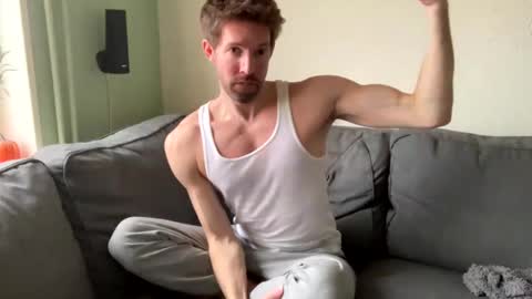 Snapshot of jasonberg29 chatting on 02.15.25 Jason online show from 02.15.25