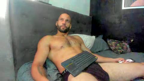    online show from 11.11.25