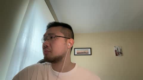 Snapshot of jasonryu2025 chatting on 04.04.26 Jason Ryu online show from 04.04.26