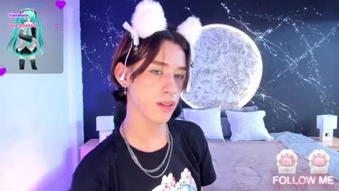 Snapshot of jaspercooper_ chatting on 12.24.24 Jasper Cooper online show from 12.24.24