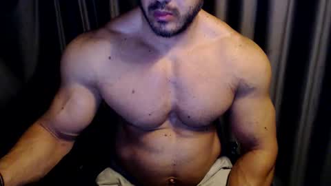 Snapshot of jasphermscl chatting on 10.11.25 JaspherMscl online show from 10.11.25