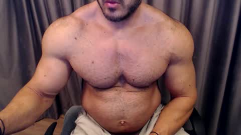 Snapshot of jasphermscl chatting on 10.23.25 JaspherMscl online show from 10.23.25