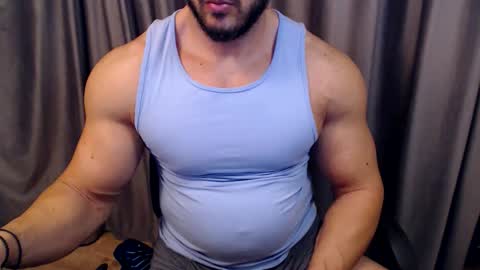 Snapshot of jasphermscl chatting on 11.30.25 JaspherMscl online show from 11.30.25