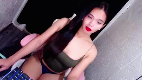 Snapshot of jassiemiles chatting on 10.22.25 Jassie online show from 10.22.25