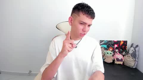 Snapshot of jasson___ chatting on 12.20.25 jasson___ online show from 12.20.25