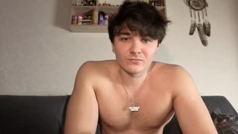 Snapshot of jastinpet chatting on 10.15.25 jastinpet online show from 10.15.25