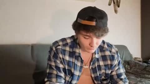 Snapshot of jastinpet chatting on 10.31.25 jastinpet online show from 10.31.25