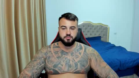 Snapshot of javicute4u chatting on 09.11.25 Javi online show from 09.11.25