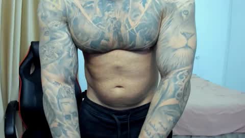 Snapshot of javicute4u chatting on 10.26.25 Javi online show from 10.26.25