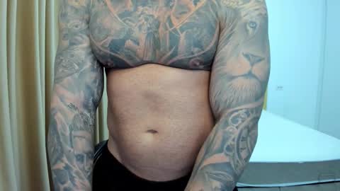 Snapshot of javicute4u chatting on 11.28.25 Javi online show from 11.28.25