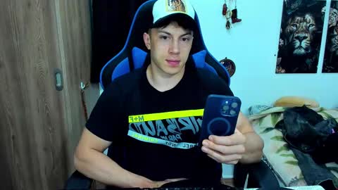 Javier online show from 02.10.25