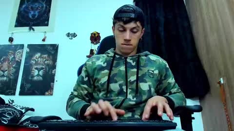 Javier online show from 03.03.25