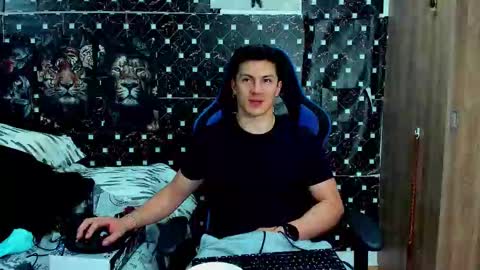 Snapshot of javiersexymann chatting on 03.05.26 Javier online show from 03.05.26