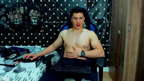 Snapshot of javiersexymann chatting on 04.09.26 Javier online show from 04.09.26