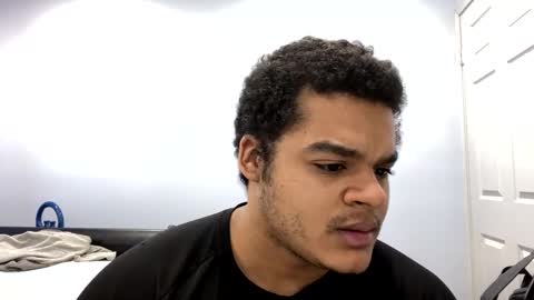 Snapshot of javiricorich chatting on 02.10.25 javiSdick online show from 02.10.25