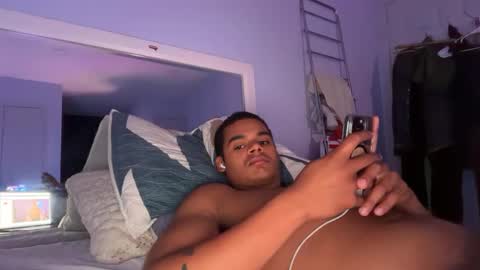 Snapshot of javiricorich chatting on 09.24.25 javiSdick online show from 09.24.25