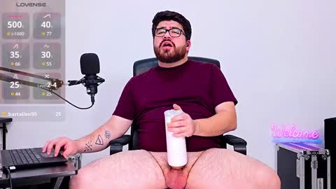 Snapshot of jax_luna chatting on 02.04.25 Jax Luna online show from 02.04.25