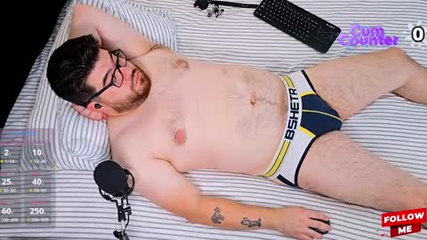 Snapshot of jax_luna chatting on 09.10.25 Jax Luna online show from 09.10.25