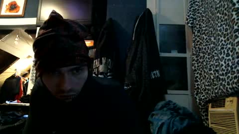 Snapshot of jax_skyfallin chatting on 01.12.25 jaxxx666 online show from 01.12.25