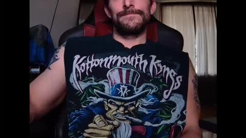 Snapshot of jaxjohnson12 chatting on 11.24.25 jaxjohnson12 online show from 11.24.25