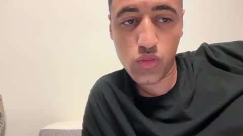 Snapshot of jay699510854 chatting on 02.08.25 jay699510854 online show from 02.08.25