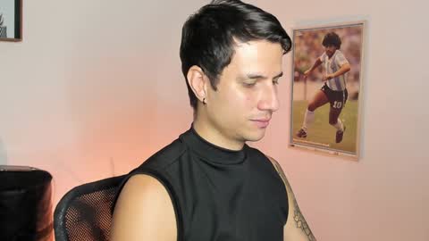 Jay Alvarrez online show from 02.06.25