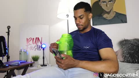 Snapshot of jaycobortiz_ chatting on 01.24.25 Jacobo online show from 01.24.25