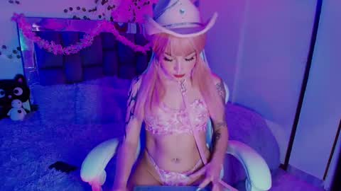 Snapshot of jayden_cournikovaa chatting on 02.11.25 Jayen online show from 02.11.25