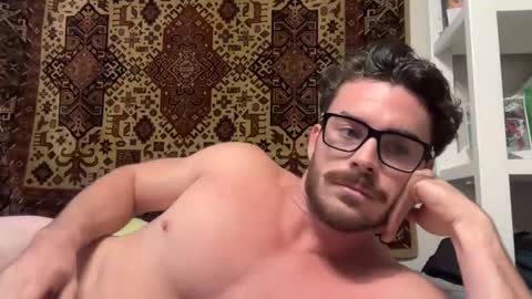 Snapshot of jaypipeahoe chatting on 11.18.25 jaypipeahoe online show from 11.18.25