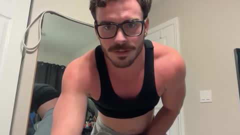 Snapshot of jaypipeahoe chatting on 11.26.25 jaypipeahoe online show from 11.26.25