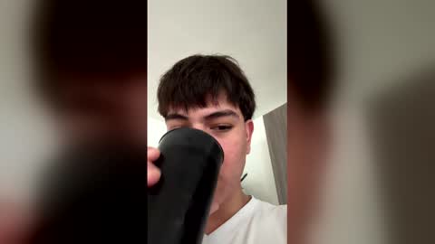 Snapshot of jaythomax chatting on 02.24.26 jaythomax online show from 02.24.26