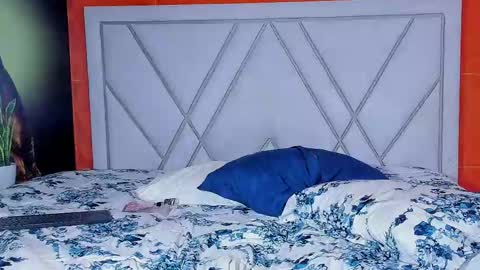 jaze_bradley online show from 02.25.25