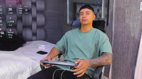 jaze_bradley online show from 11.11.25