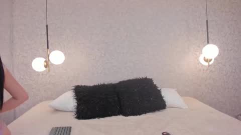 JAZLIN ANGELS online show from 10.03.25