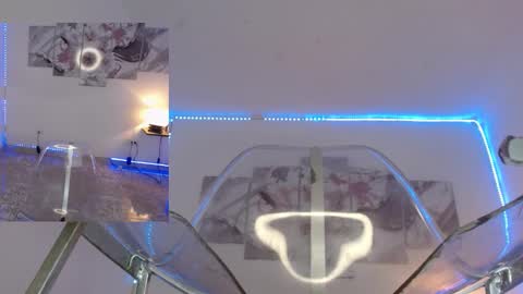 Snapshot of jazmin_ross chatting on 02.14.26 jazmin online show from 02.14.26