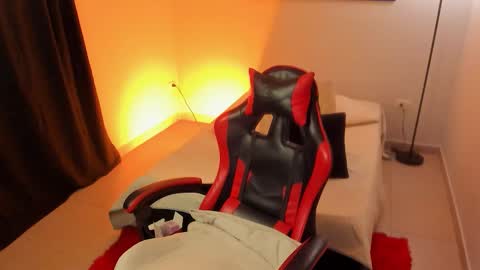 Jazmin online show from 03.27.26