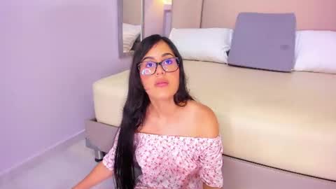 Jazmin online show from 06.12.26