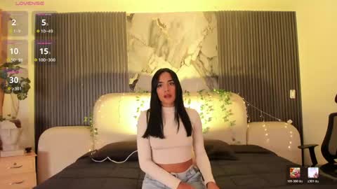 Jazminrusso  online show from 05.10.26
