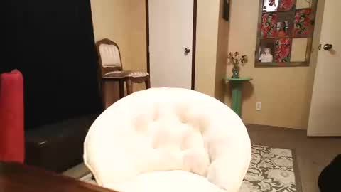 J Nicole online show from 10.19.25