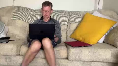 Jon online show from 12.04.24