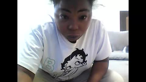 Snapshot of jccaramelbarbie12 chatting on 11.06.25 JCCaramelbarbie online show from 11.06.25