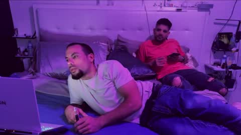 JcMax305 online show from 04.15.26