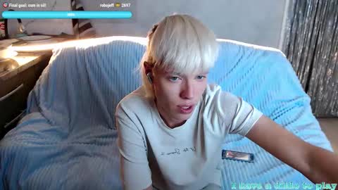 Snapshot of jealousangel chatting on 10.04.25 Angel online show from 10.04.25