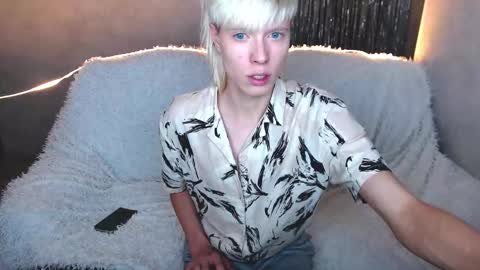 Snapshot of jealousangel chatting on 12.15.25 Angel online show from 12.15.25