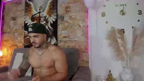 Snapshot of jean_lopez chatting on 02.17.26 Jean axelcrow Modelo Independiente online show from 02.17.26