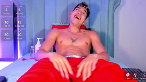 Snapshot of jean_miller20 chatting on 03.12.26 JEAN online show from 03.12.26