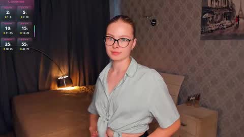 Snapshot of jeanicecoult chatting on 11.19.25 Jenny online show from 11.19.25