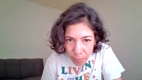 Snapshot of jeanneduval8888 chatting on 05.30.26 jeanneduval8888 online show from 05.30.26